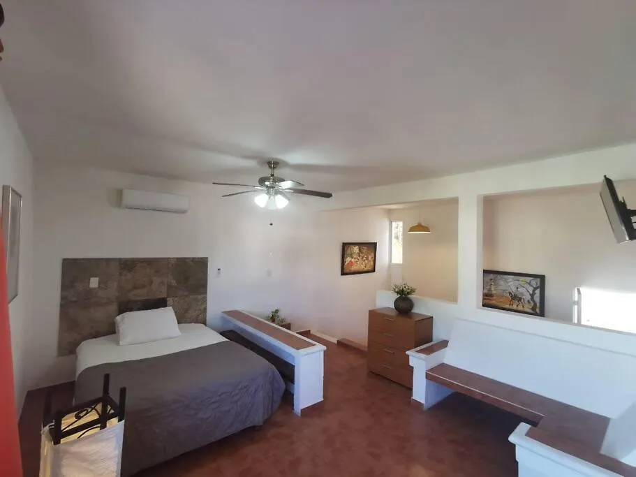 Bonito Departamento Con Alberca En Cancun contacts